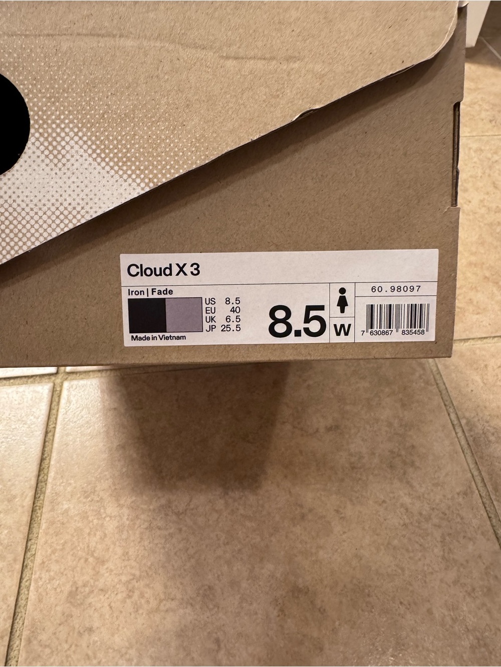 On Women's Running Shoes Cloud X 3 - Size 8.5 - Picture 3 of 12